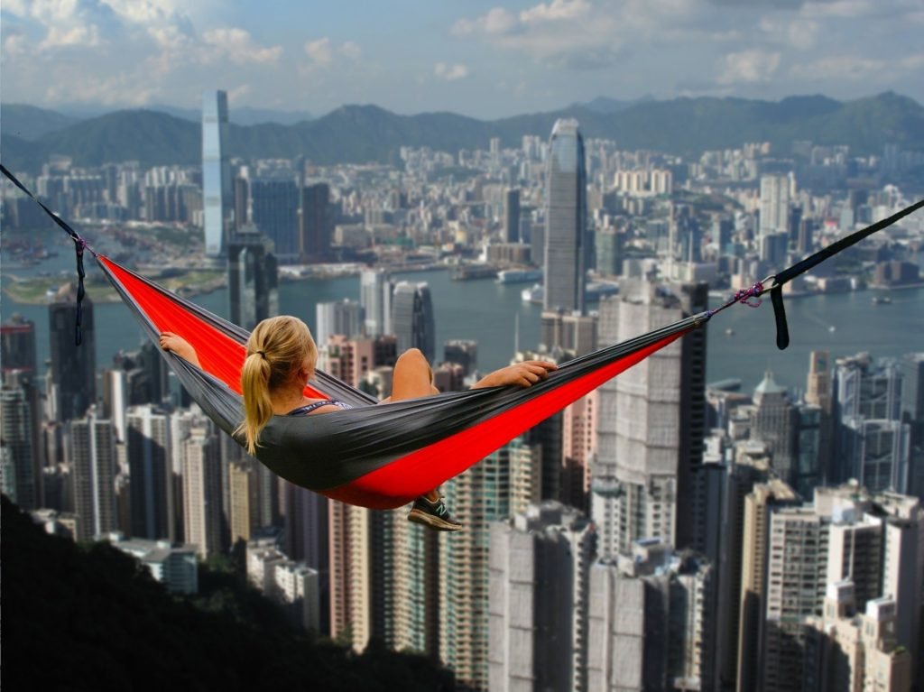 Imagine you are in a hammock 1000 feet above ground - that's how to overcome Acrophobia 